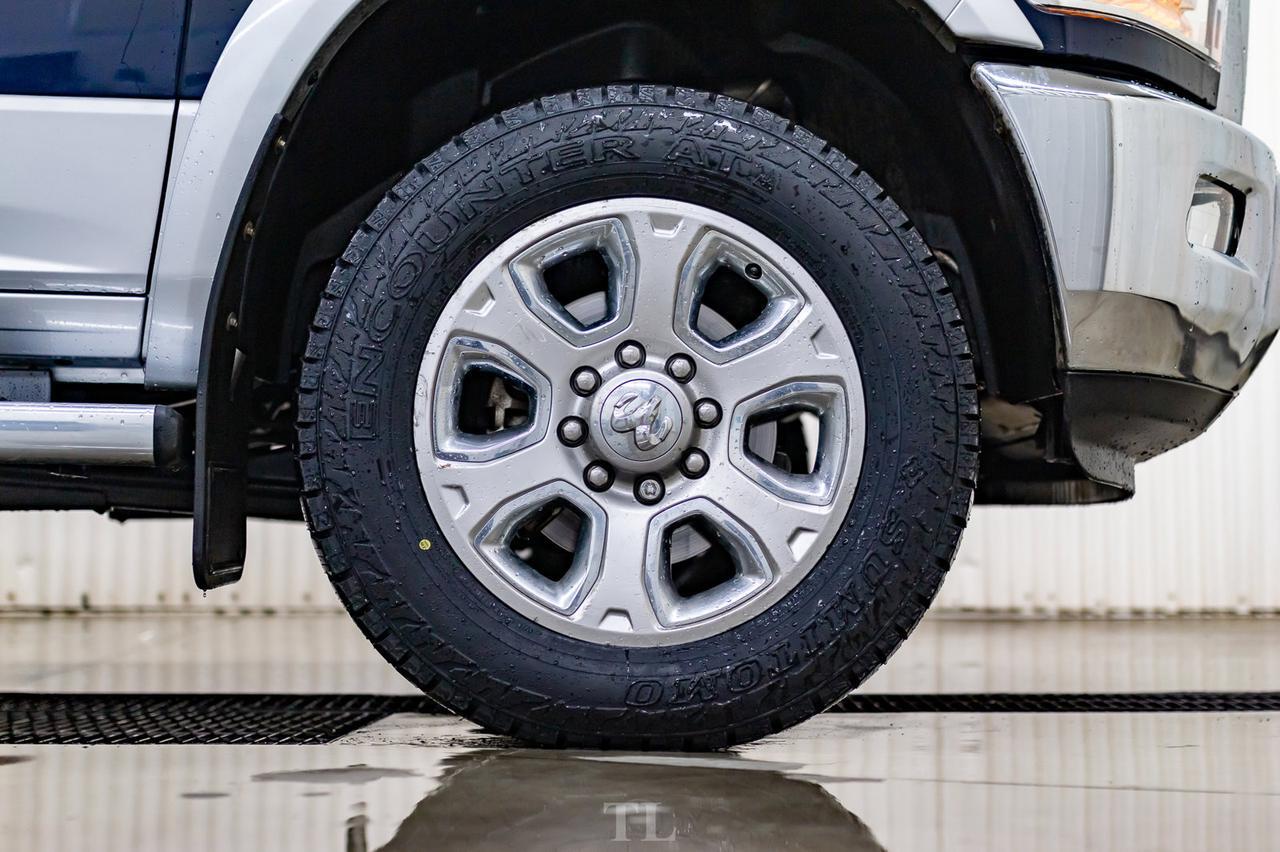 2014 Ram 2500 4x4 Crew Cab Laramie Diesel Leather Roof Nav Red Deer AB