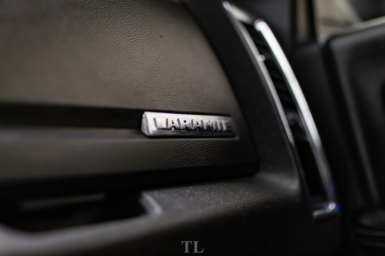 2014 Ram 2500 4x4 Crew Cab Laramie Diesel Leather Roof Nav Red Deer AB