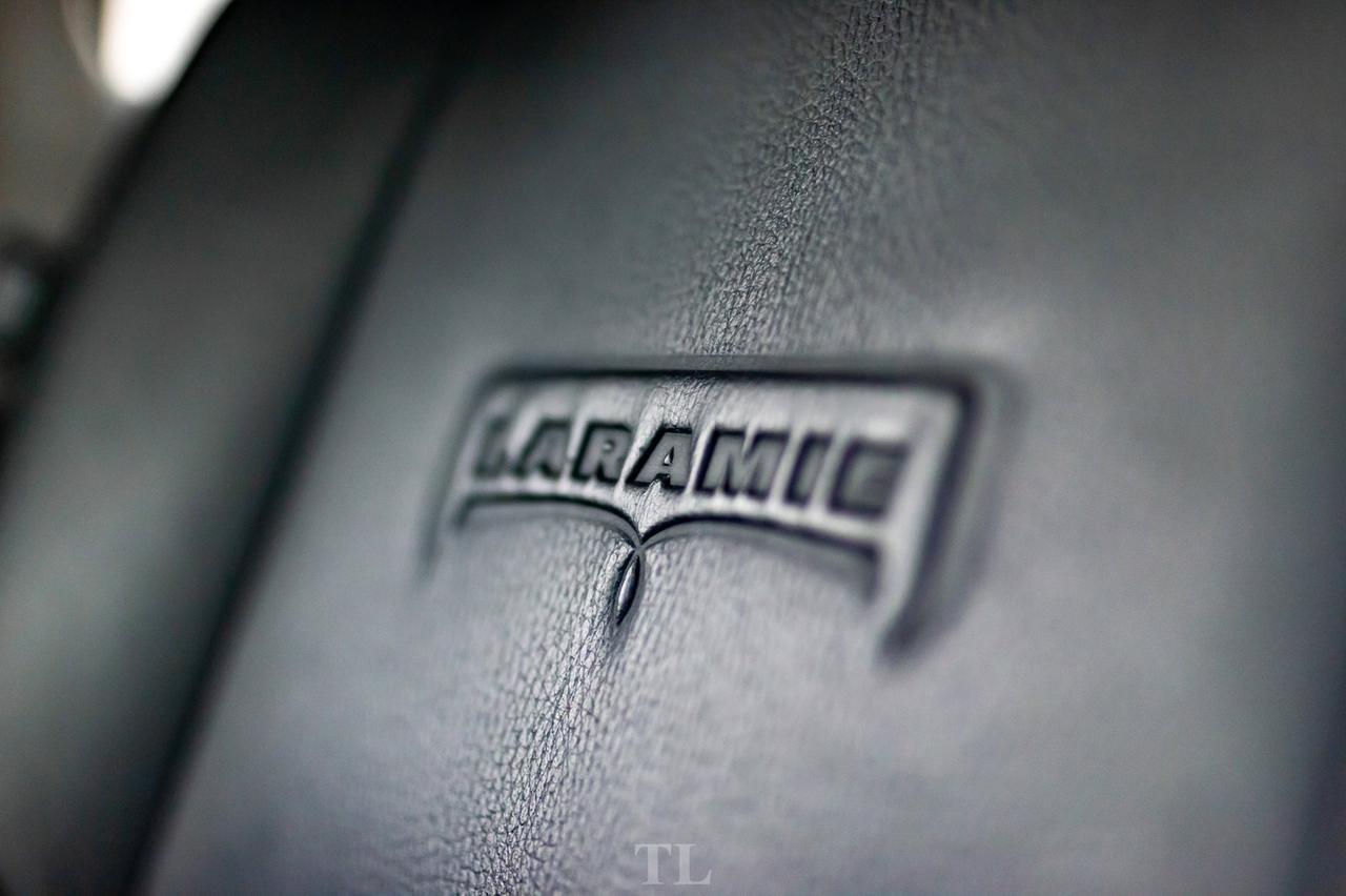 2014 Ram 2500 4x4 Crew Cab Laramie Diesel Leather Roof Nav Red Deer AB