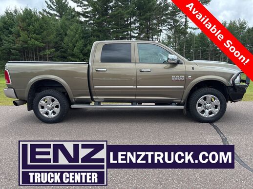 2014_Ram_2500_4x4 Crew Cab Laramie_ Fond du Lac WI