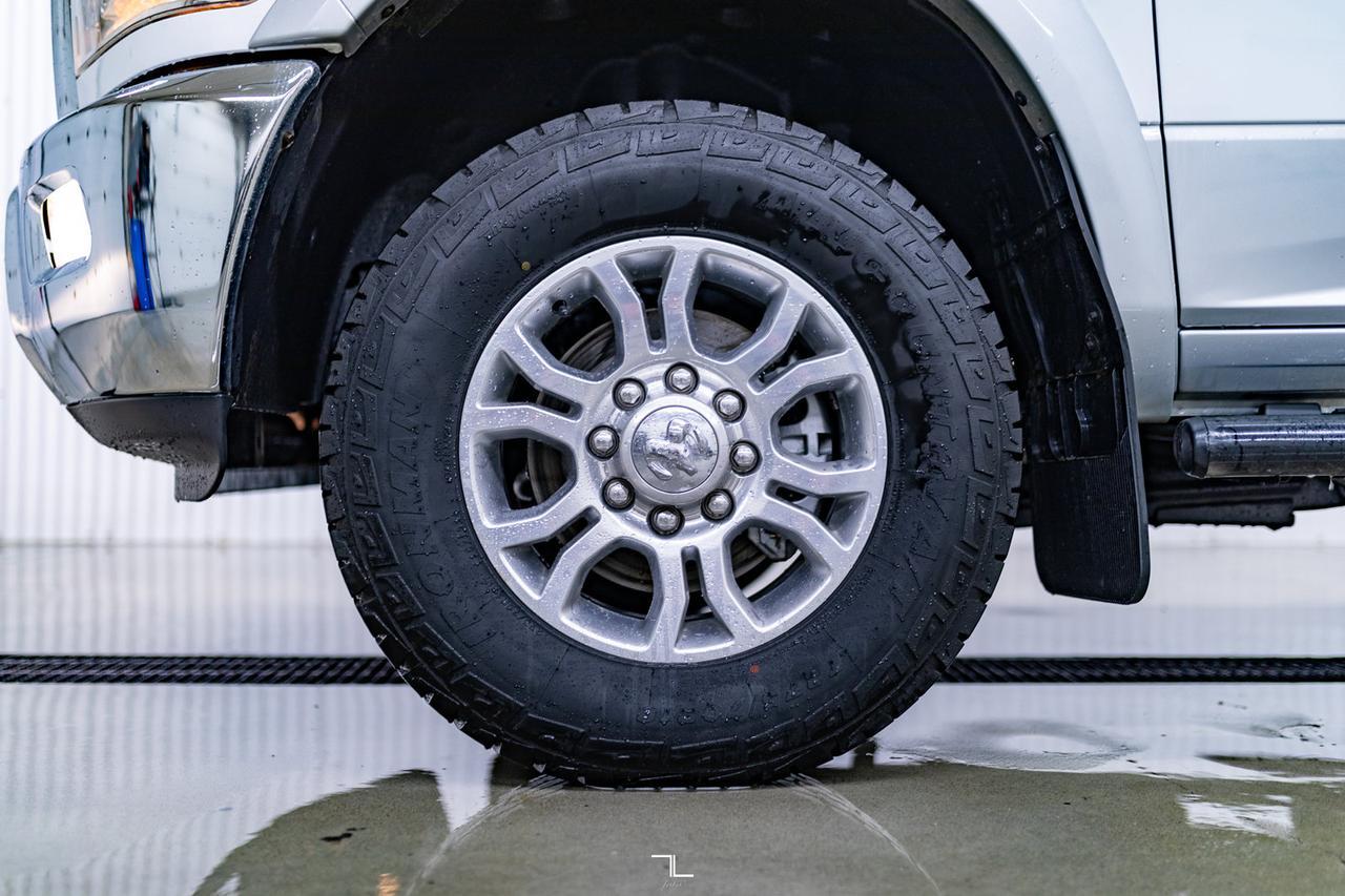 2014 Ram 2500 4x4 Crew Cab Laramie HEMI Leather BCam Red Deer AB