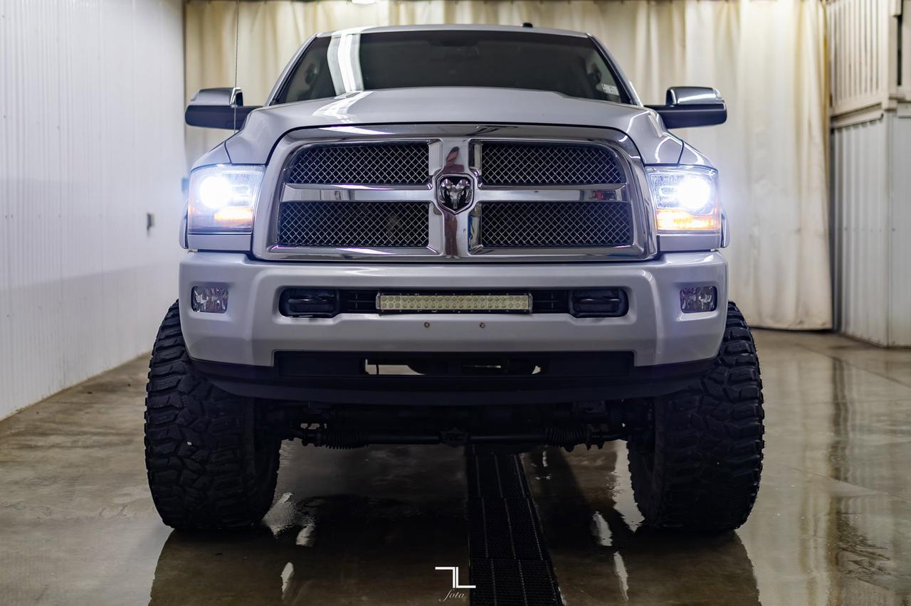 2014 Ram 2500 4x4 Crew Cab Limited HEMI 8" Lift Wheels Leather Roof Nav Red Deer AB