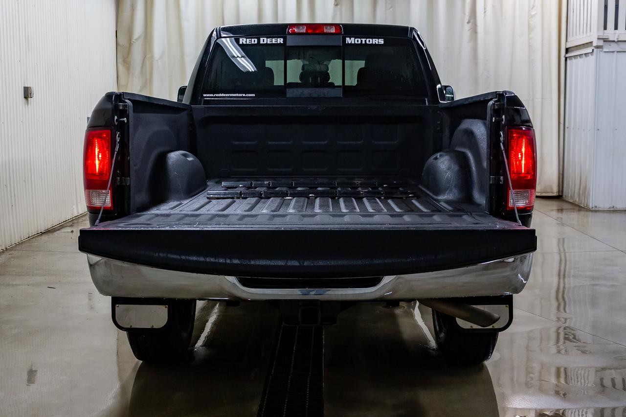 2014 Ram 2500 4x4 Crew Cab SLT HEMI Red Deer AB