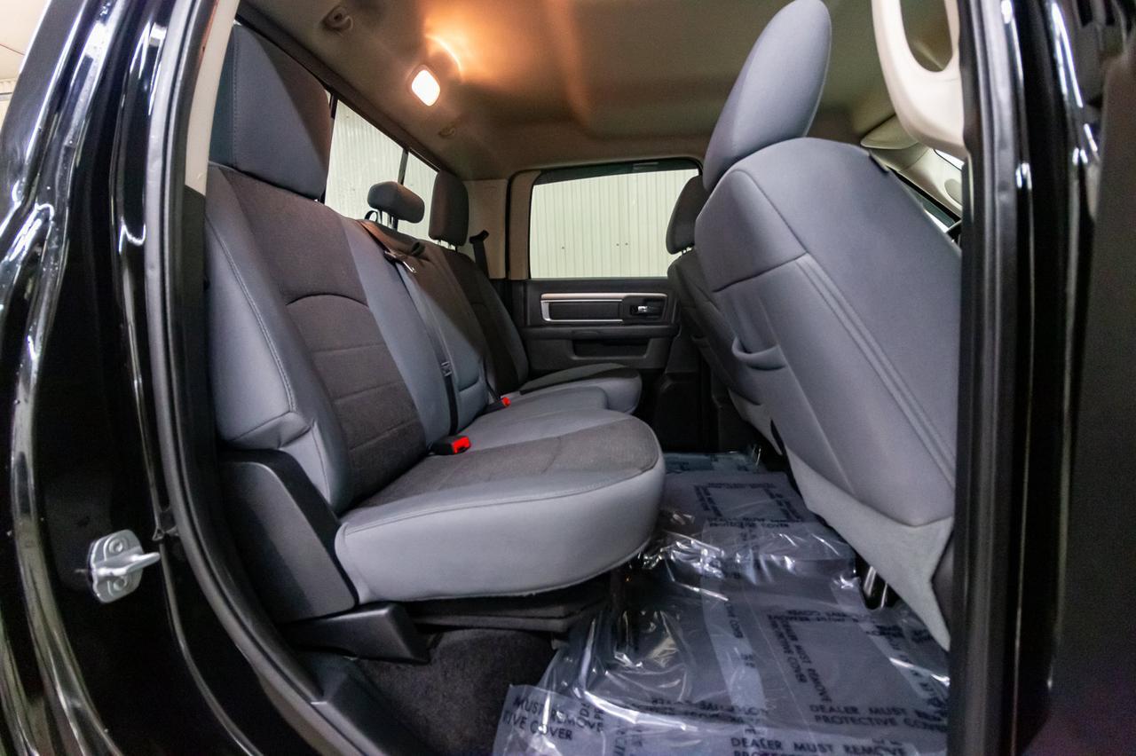 2014 Ram 2500 4x4 Crew Cab SLT HEMI Red Deer AB