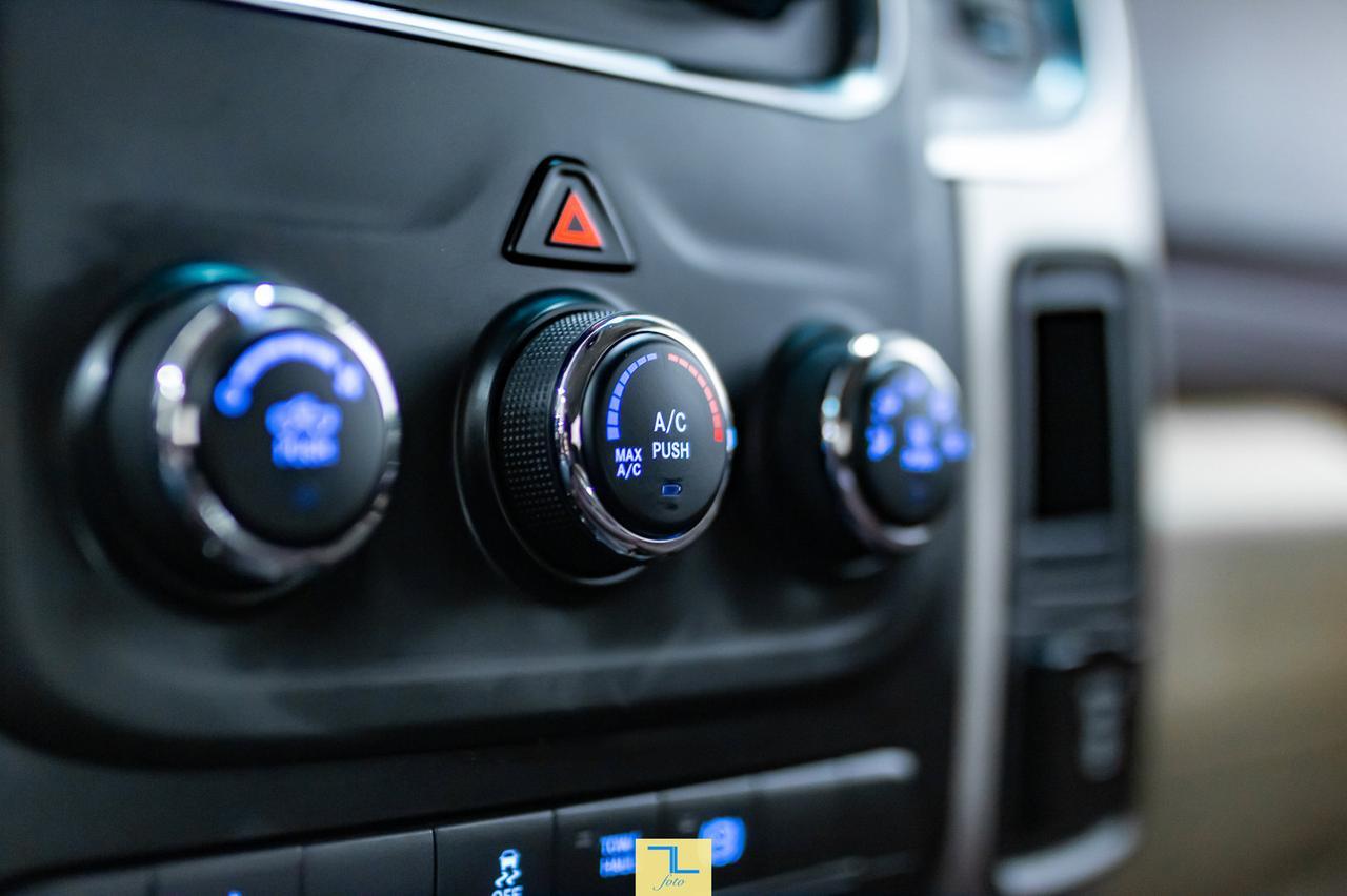 2014 Ram 2500 4x4 Crew Cab SLT Longbox Diesel Level Kit Red Deer AB