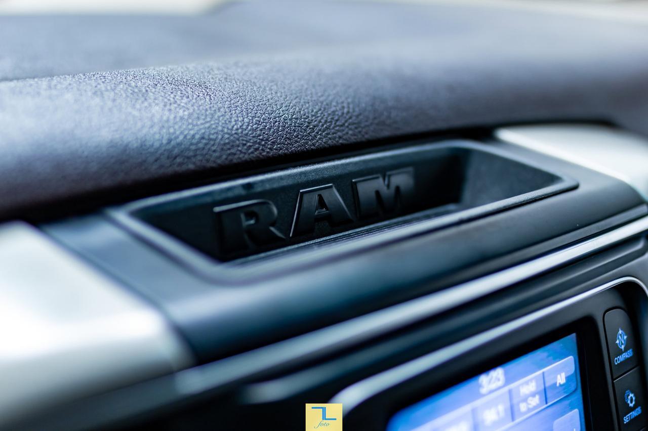 2014 Ram 2500 4x4 Crew Cab SLT Longbox Diesel Level Kit Red Deer AB