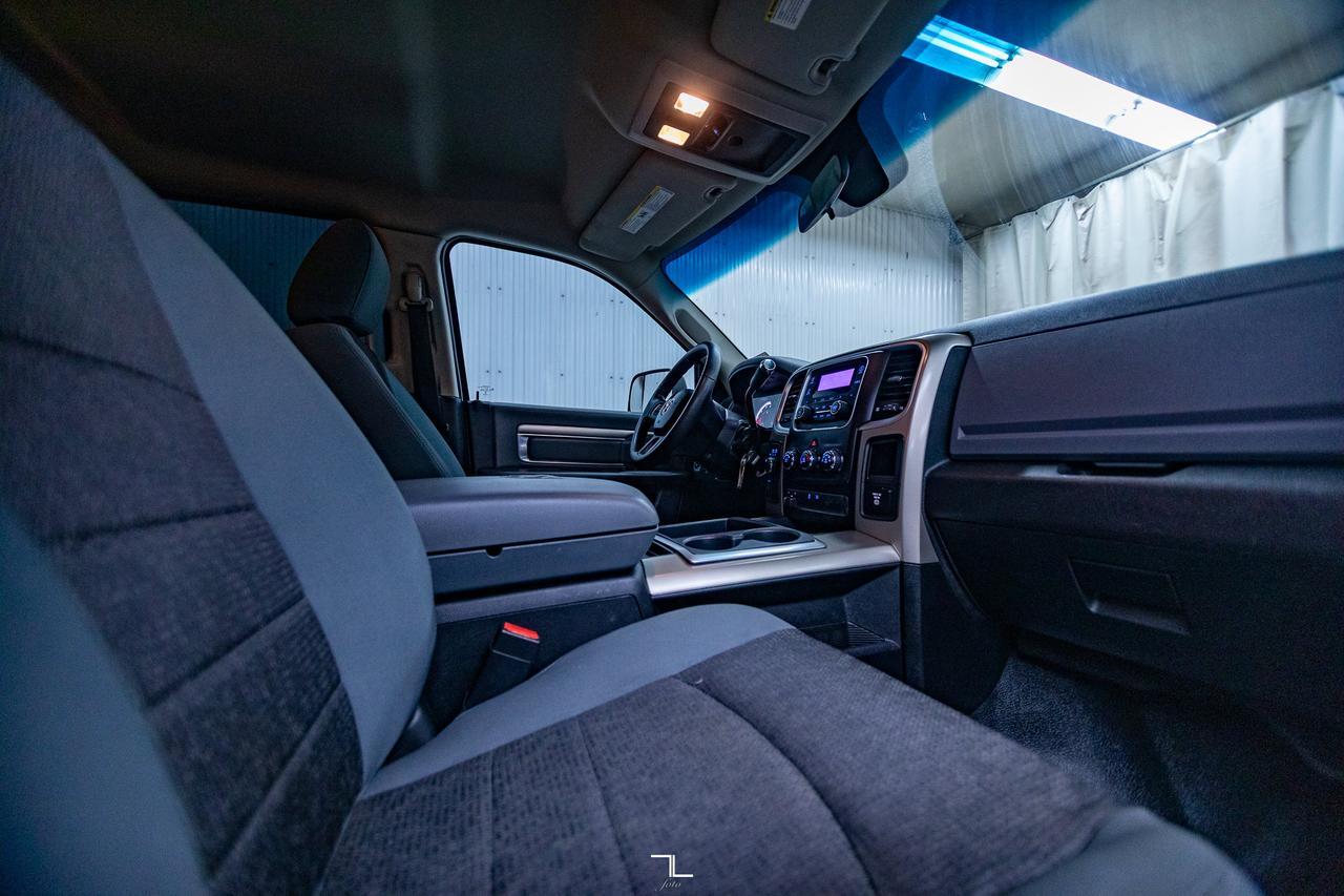 2014 Ram 2500 4x4 Crew Cab SLT PSeat Red Deer AB