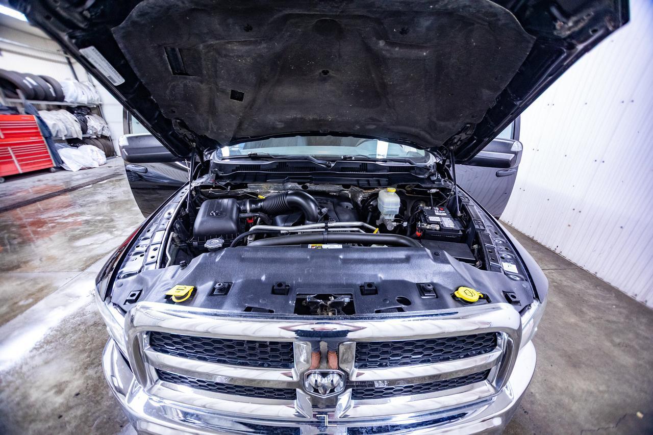 2014 Ram 2500 4x4 Crew Cab SLT PSeat Red Deer AB