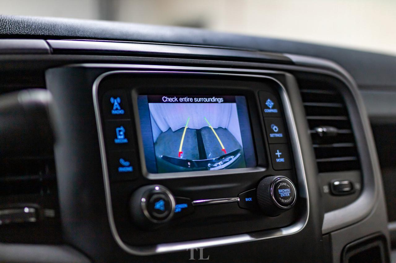 2014 Ram 2500 4x4 Crew Cab SXT HEMI BCam Red Deer AB