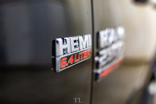 2014 Ram 2500 4x4 Crew Cab SXT HEMI BCam Red Deer AB