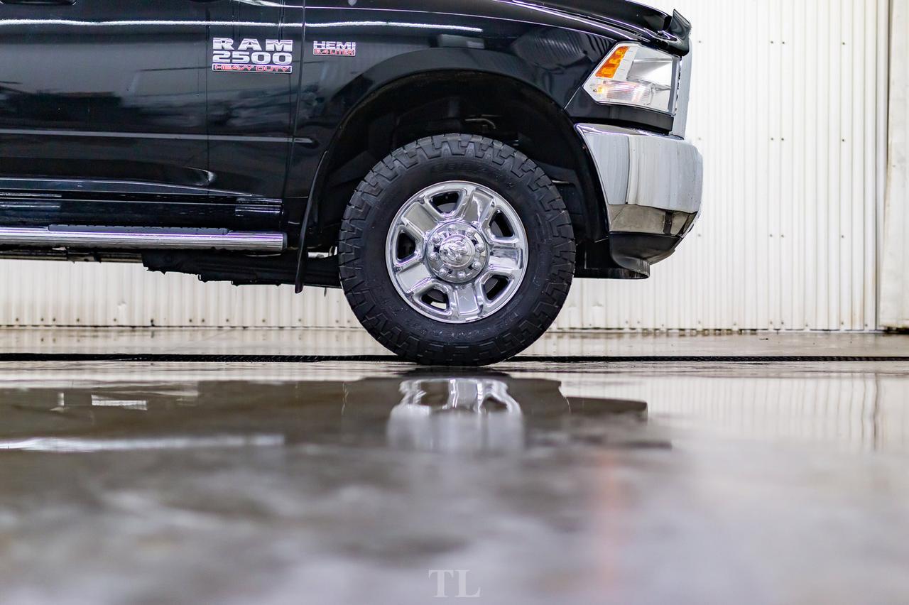 2014 Ram 2500 4x4 Crew Cab SXT HEMI BCam Red Deer AB