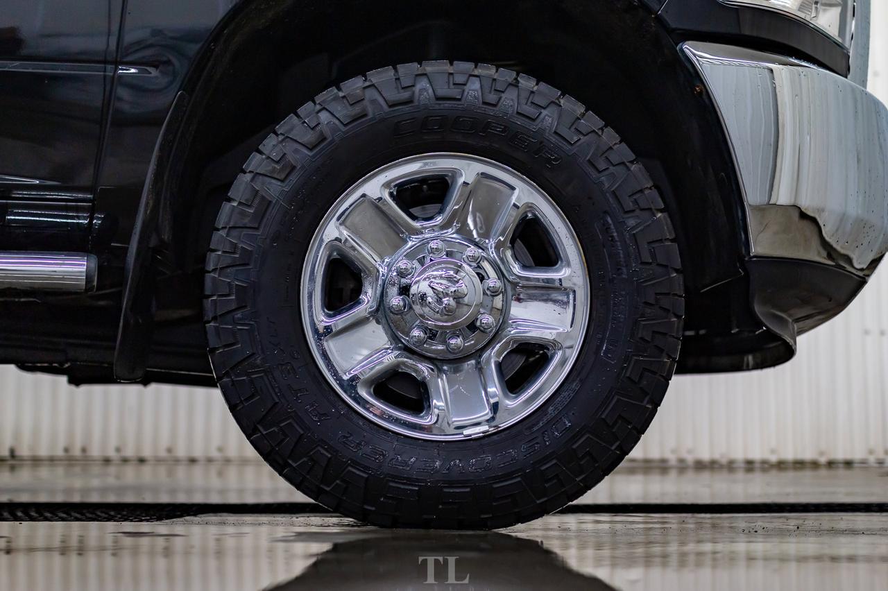 2014 Ram 2500 4x4 Crew Cab SXT HEMI BCam Red Deer AB