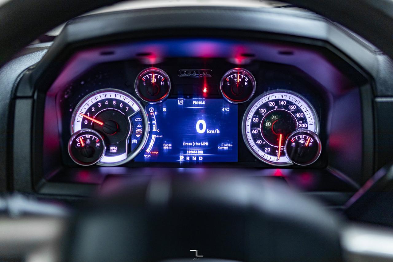 2014 Ram 2500 4x4 Mega Cab Laramie HEMI Leather Roof Nav Red Deer AB