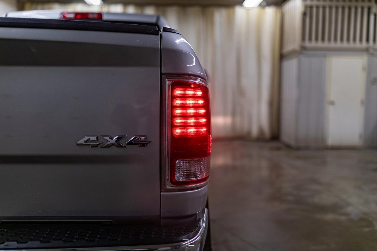 2014 Ram 2500 4x4 Mega Cab Laramie HEMI Leather Roof Nav Red Deer AB