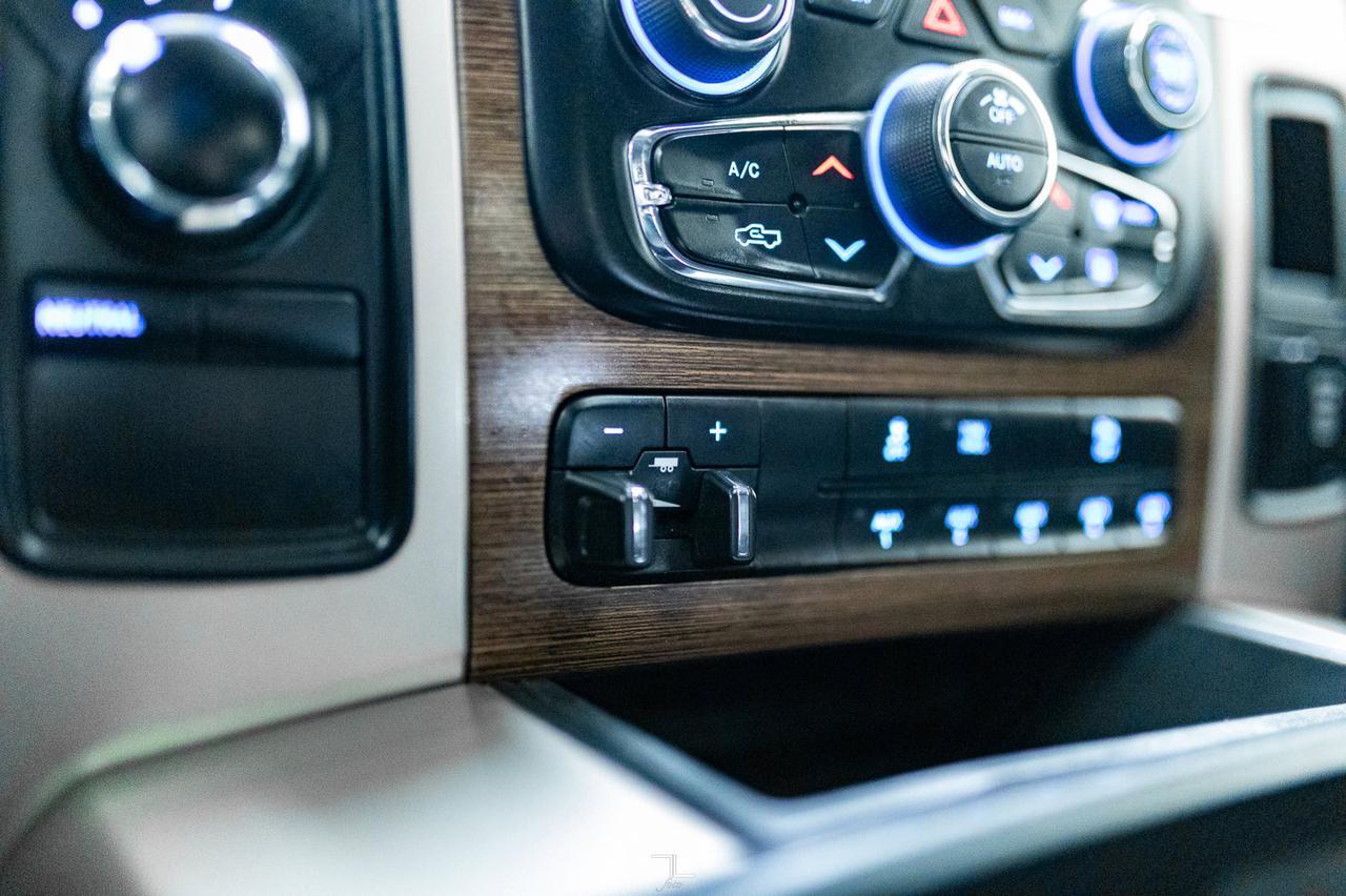 2014 Ram 2500 4x4 Mega Cab Laramie HEMI Leather Roof Nav Red Deer AB