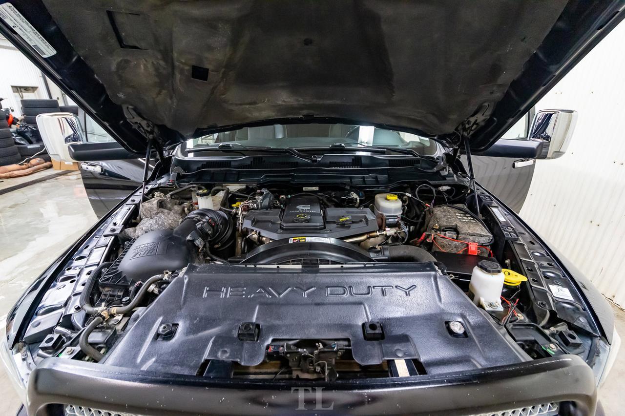 2014 Ram 2500 4x4 Mega Cab Limited Lift Leather Roof Nav Red Deer AB