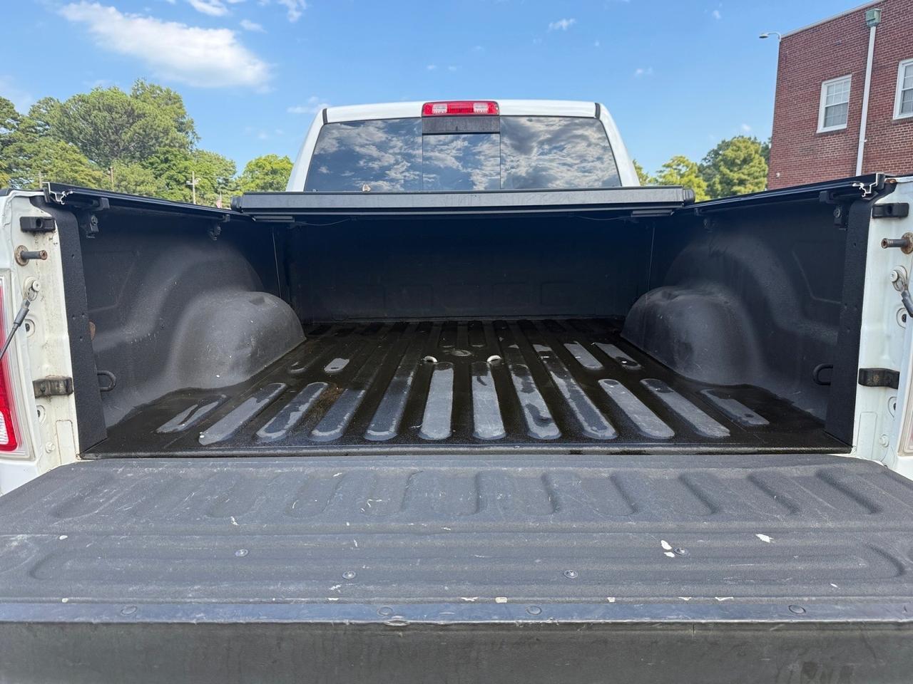 2014 Ram 2500 Longhorn Limited, HEATED/VENTILATED SEATS, HEATED REAR SEATS, ALPINE SPEAKERS, UNIVERSAL GARAGE DOOR OPENER, BED LINER, TONNEAU COVER, RUNNING BOARDS, POWER SLIDING REAR WINDOW, POWER/HEATED MIRRORS, SUNROOF, CLEAN CARFAX, LOW MILES, THIS RAM HAS IT Norfolk VA