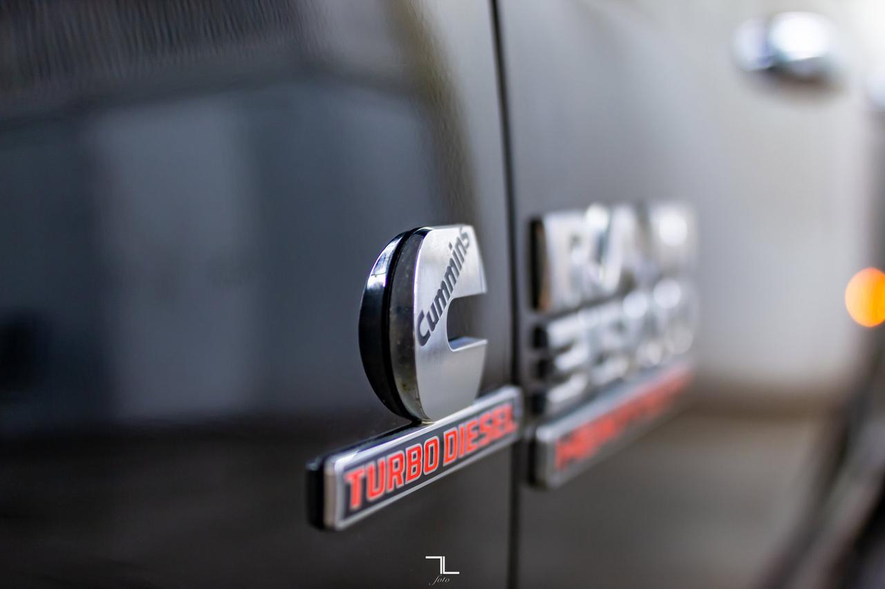 2014 Ram 3500 4x4 Crew Cab Limited Dually Diesel Leather Roof Nav Red Deer AB