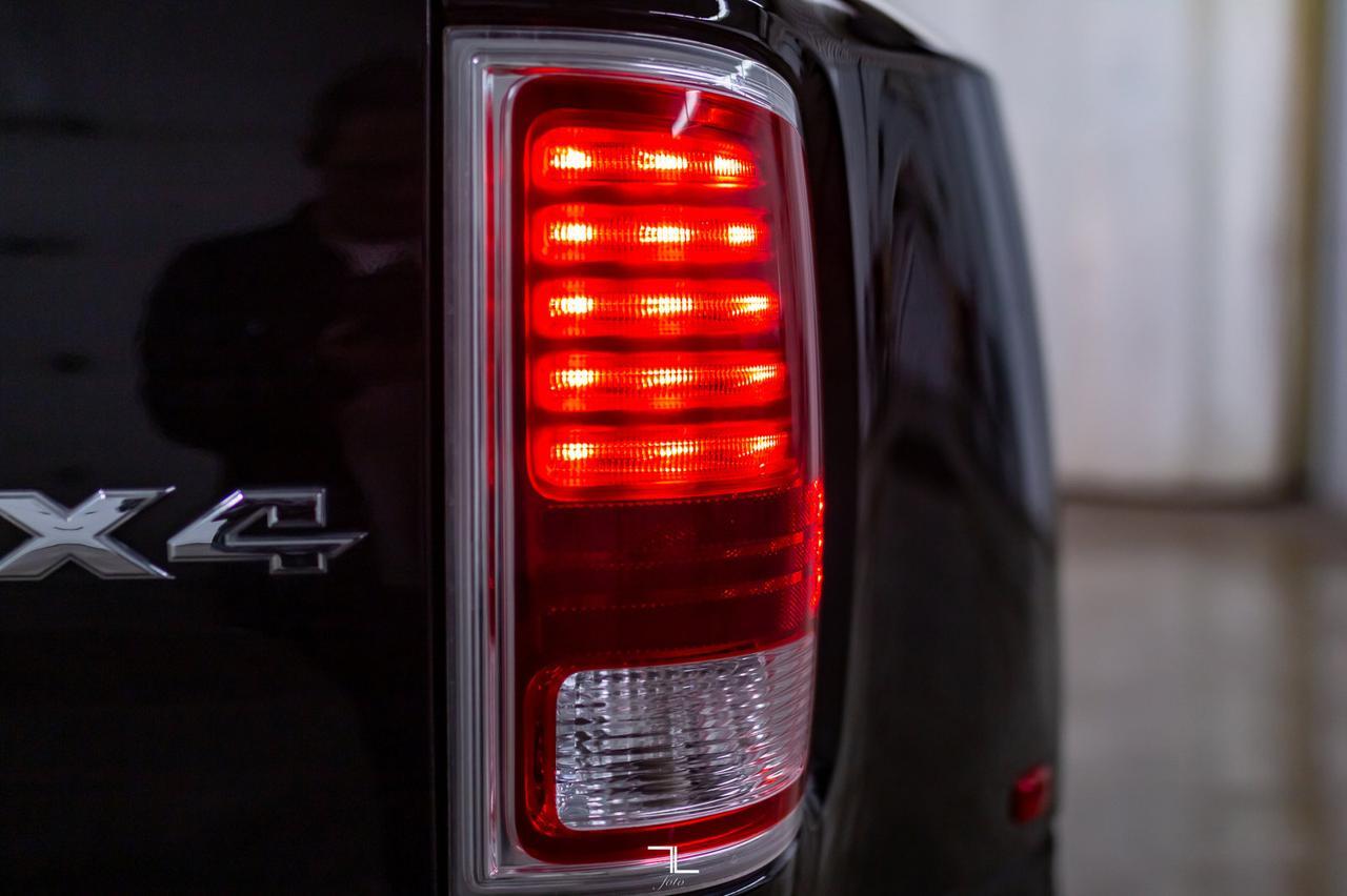 2014 Ram 3500 4x4 Crew Cab Limited Dually Diesel Leather Roof Nav Red Deer AB