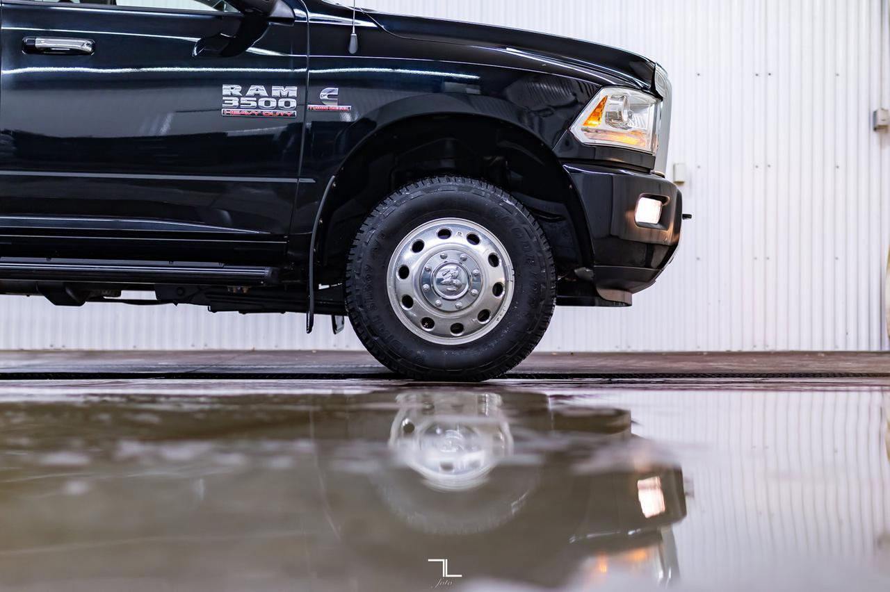 2014 Ram 3500 4x4 Crew Cab Limited Dually Diesel Leather Roof Nav Red Deer AB