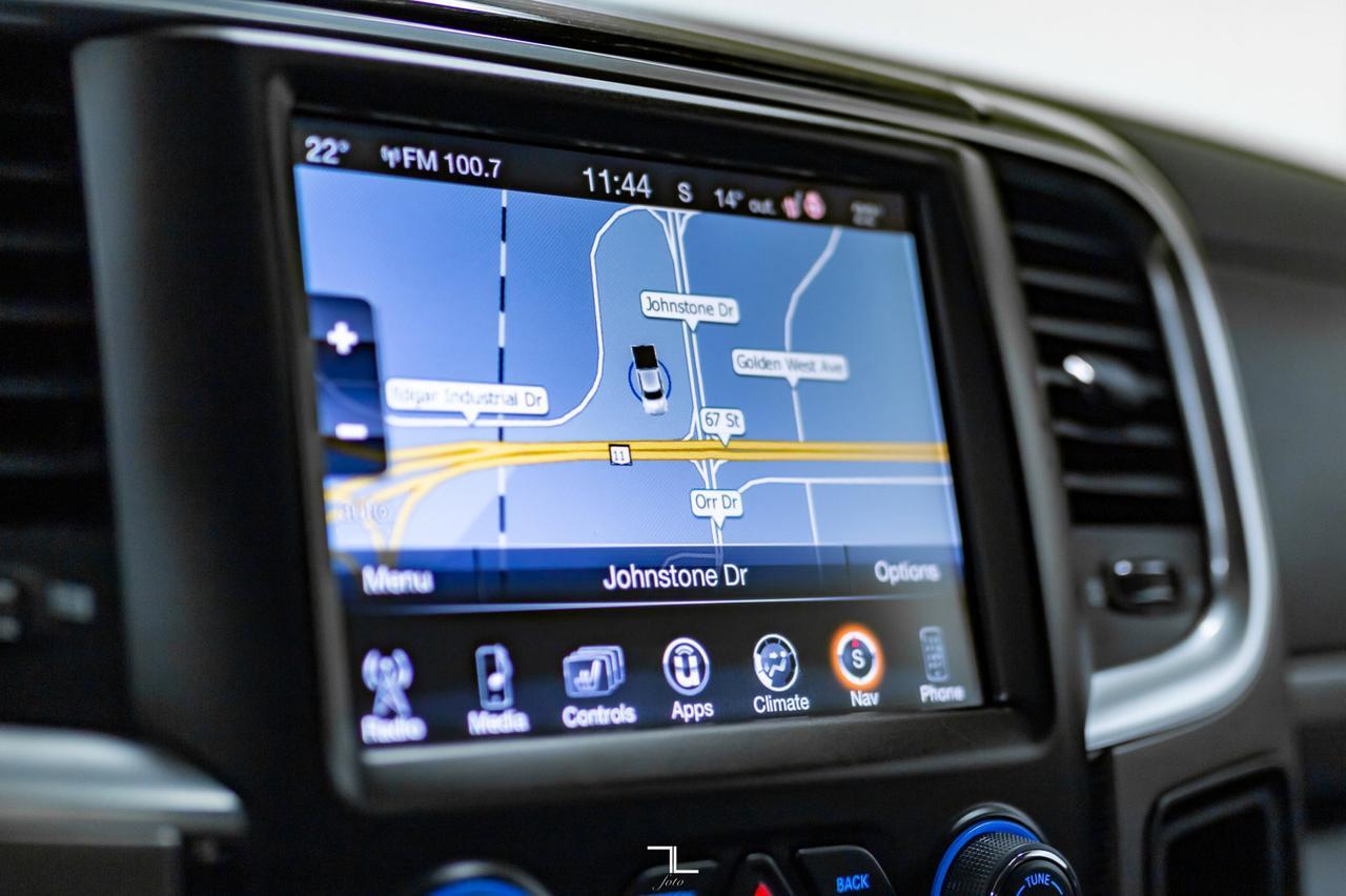 2014 Ram 3500 4x4 Crew Cab Limited Dually Diesel Leather Roof Nav Red Deer AB