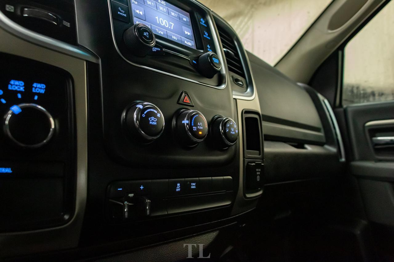 2014 Ram 3500 4x4 Crew Cab SLT Deck Dually HEMI Red Deer AB