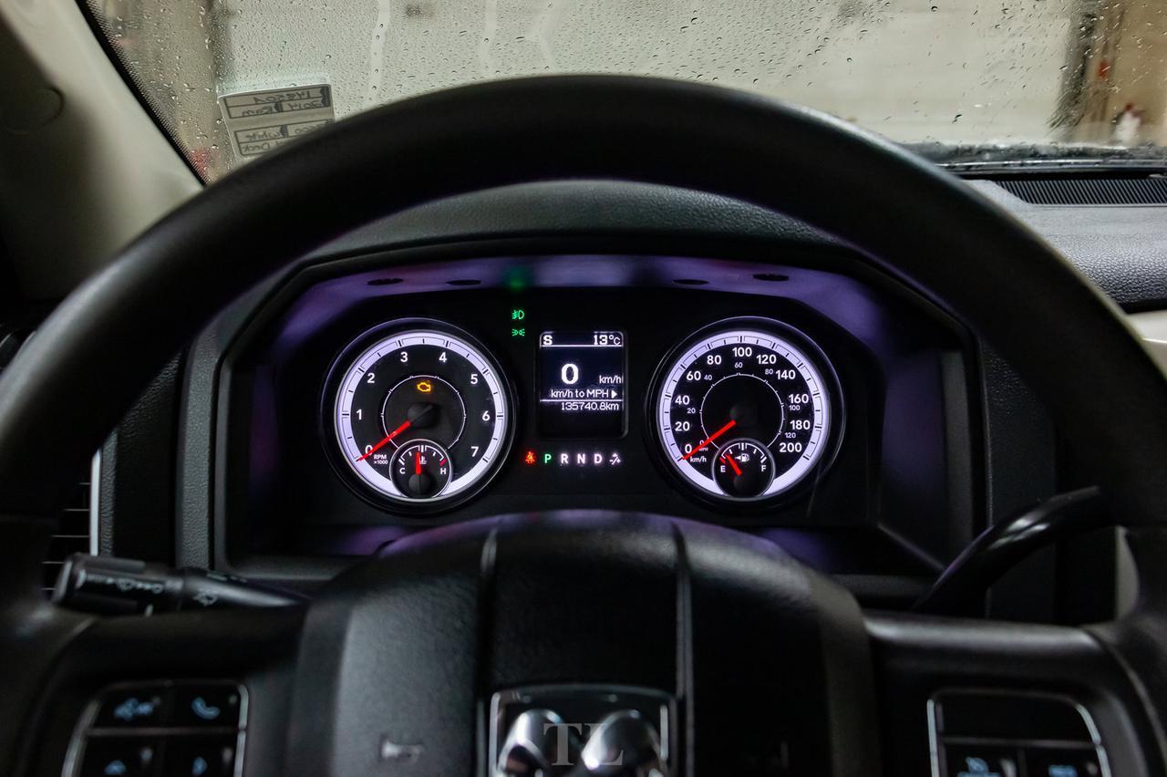 2014 Ram 3500 4x4 Crew Cab SLT Deck Dually HEMI Red Deer AB