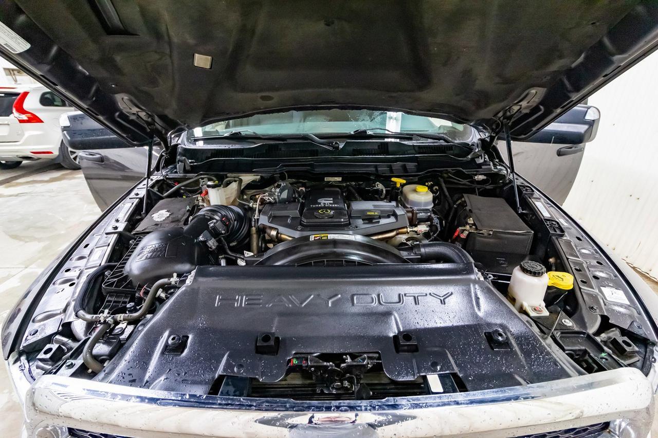 2014 Ram 3500 4x4 Crew Cab SLT Dually Diesel AISIN Red Deer AB