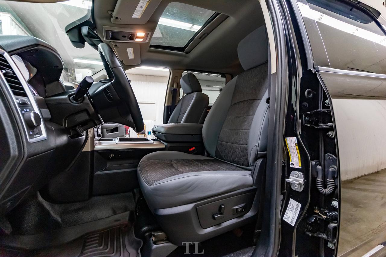 2014 Ram 3500 4x4 Crew Cab SLT Dually Diesel AISIN Red Deer AB