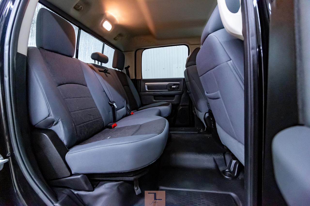 2014 Ram 3500 4x4 Crew Cab SLT Dually Diesel Red Deer AB