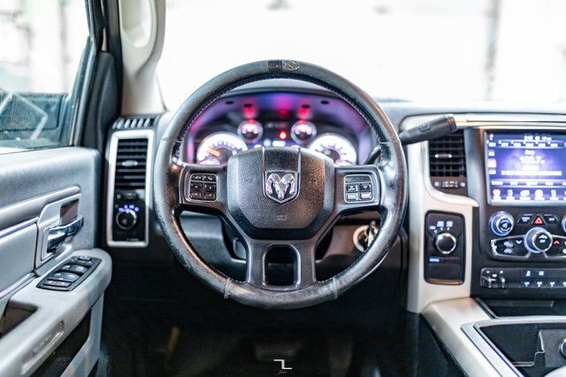 2014 Ram 3500 4x4 Crew Cab SLT HEMI Deck Red Deer AB