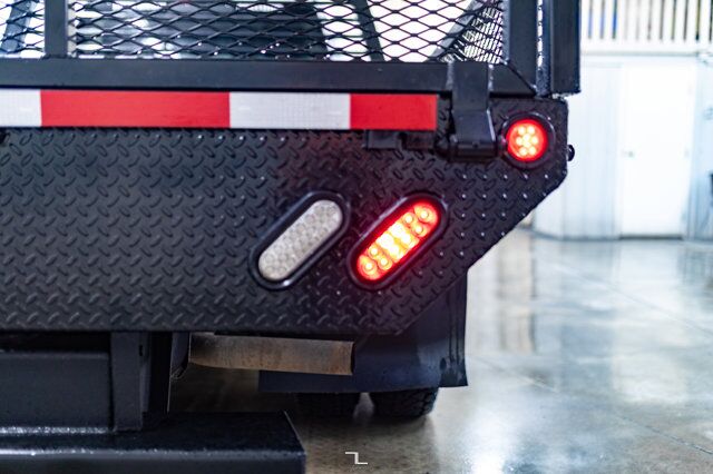 2014 Ram 3500 4x4 Crew Cab SLT HEMI Deck Red Deer AB