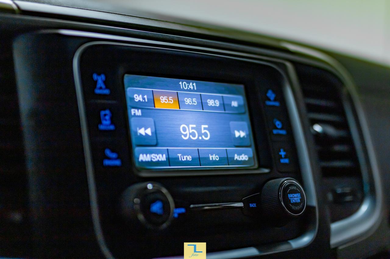 2014 Ram 3500 4x4 Crew Cab SLT HEMI Remote Start Red Deer AB