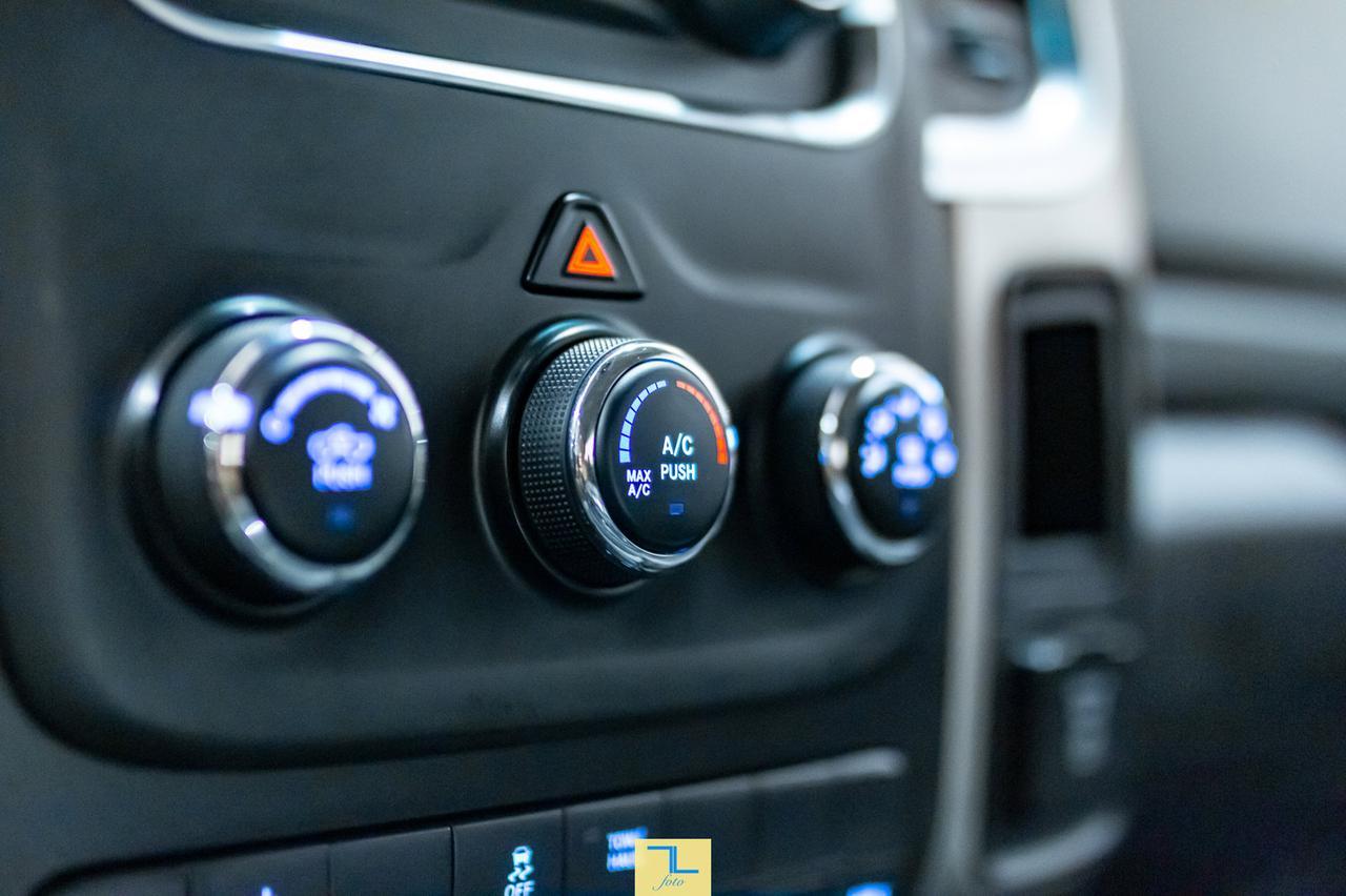 2014 Ram 3500 4x4 Crew Cab SLT HEMI Remote Start Red Deer AB