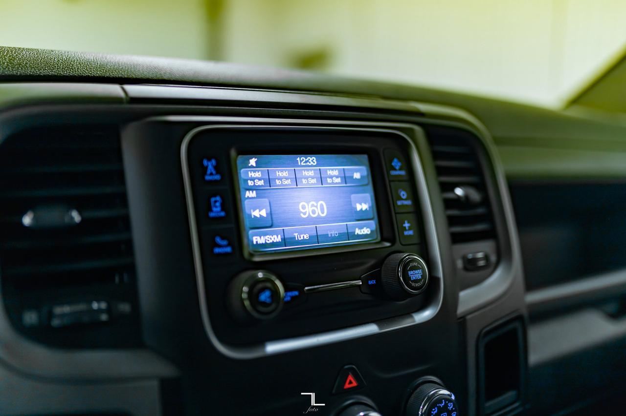 2014 Ram 3500 4x4 Crew Cab SXT Dually Diesel Manual BCam Red Deer AB