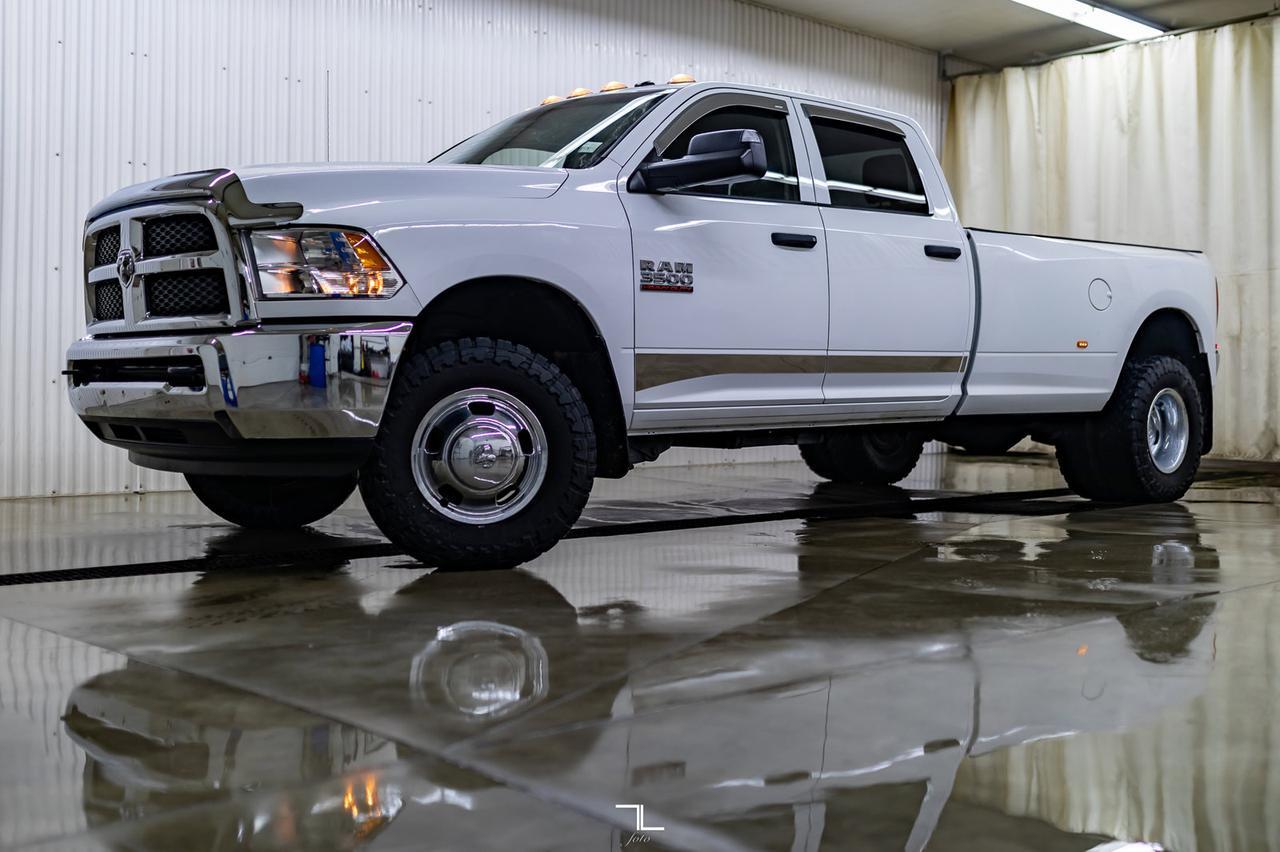 2014 Ram 3500 4x4 Crew Cab SXT Dually Diesel Manual BCam Red Deer AB