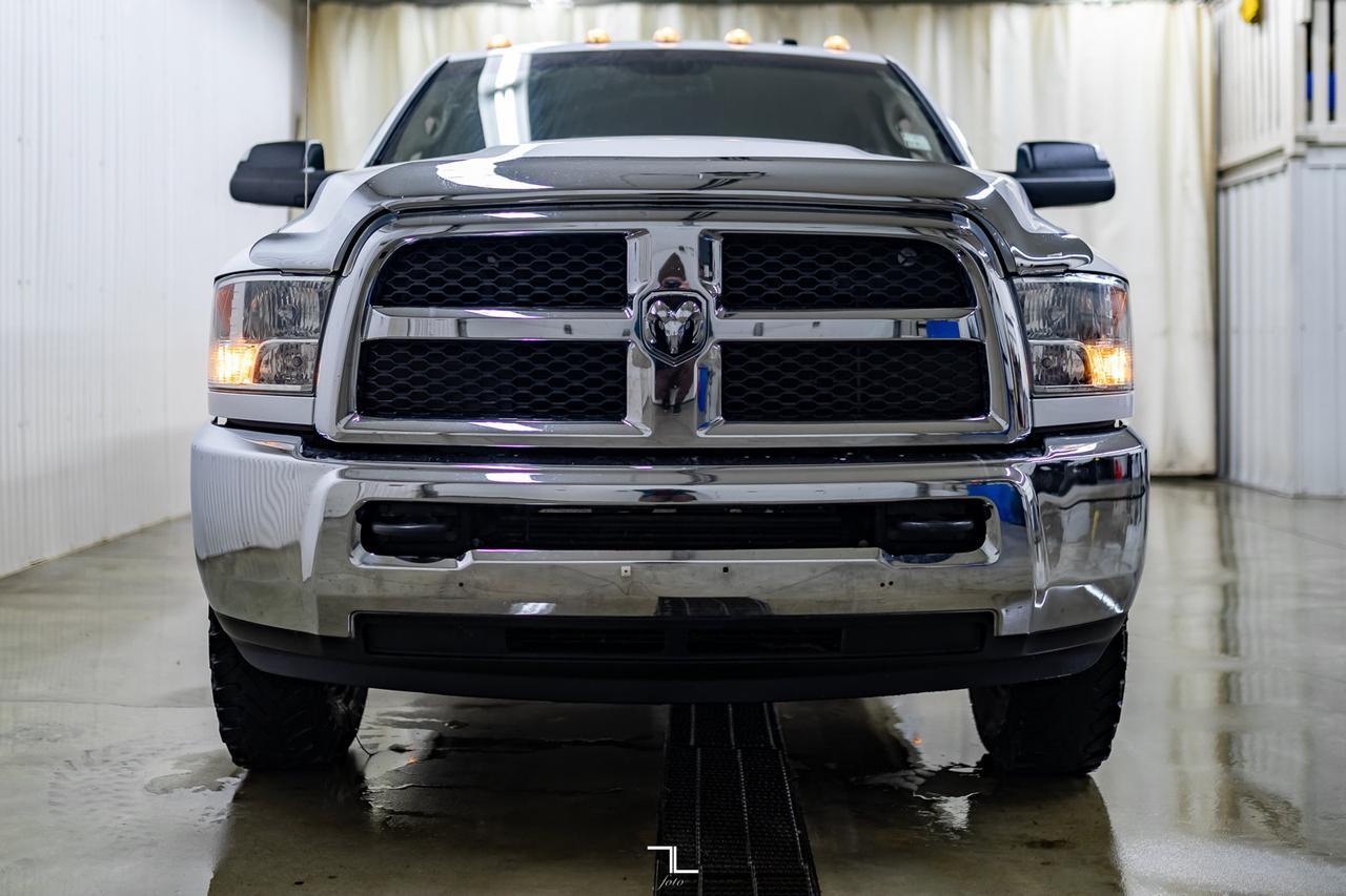 2014 Ram 3500 4x4 Crew Cab SXT Dually Diesel Manual BCam Red Deer AB