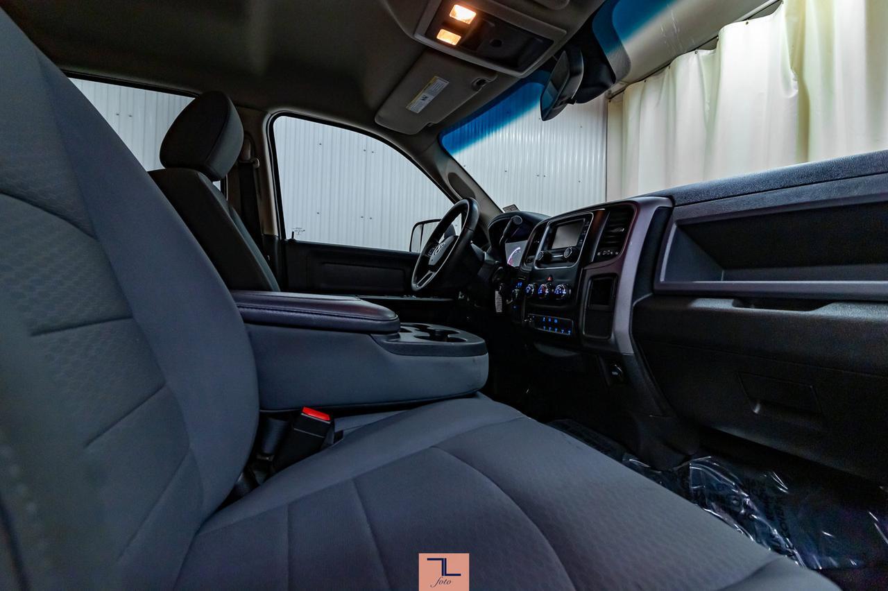 2014 Ram 3500 4x4 Crew Cab SXT Dually Diesel Red Deer AB