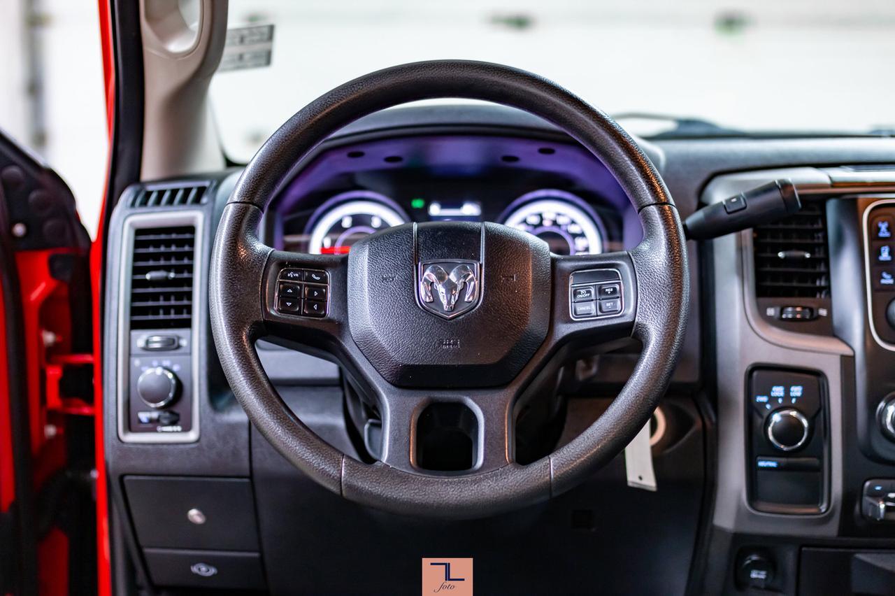 2014 Ram 3500 4x4 Crew Cab SXT Dually Diesel Red Deer AB