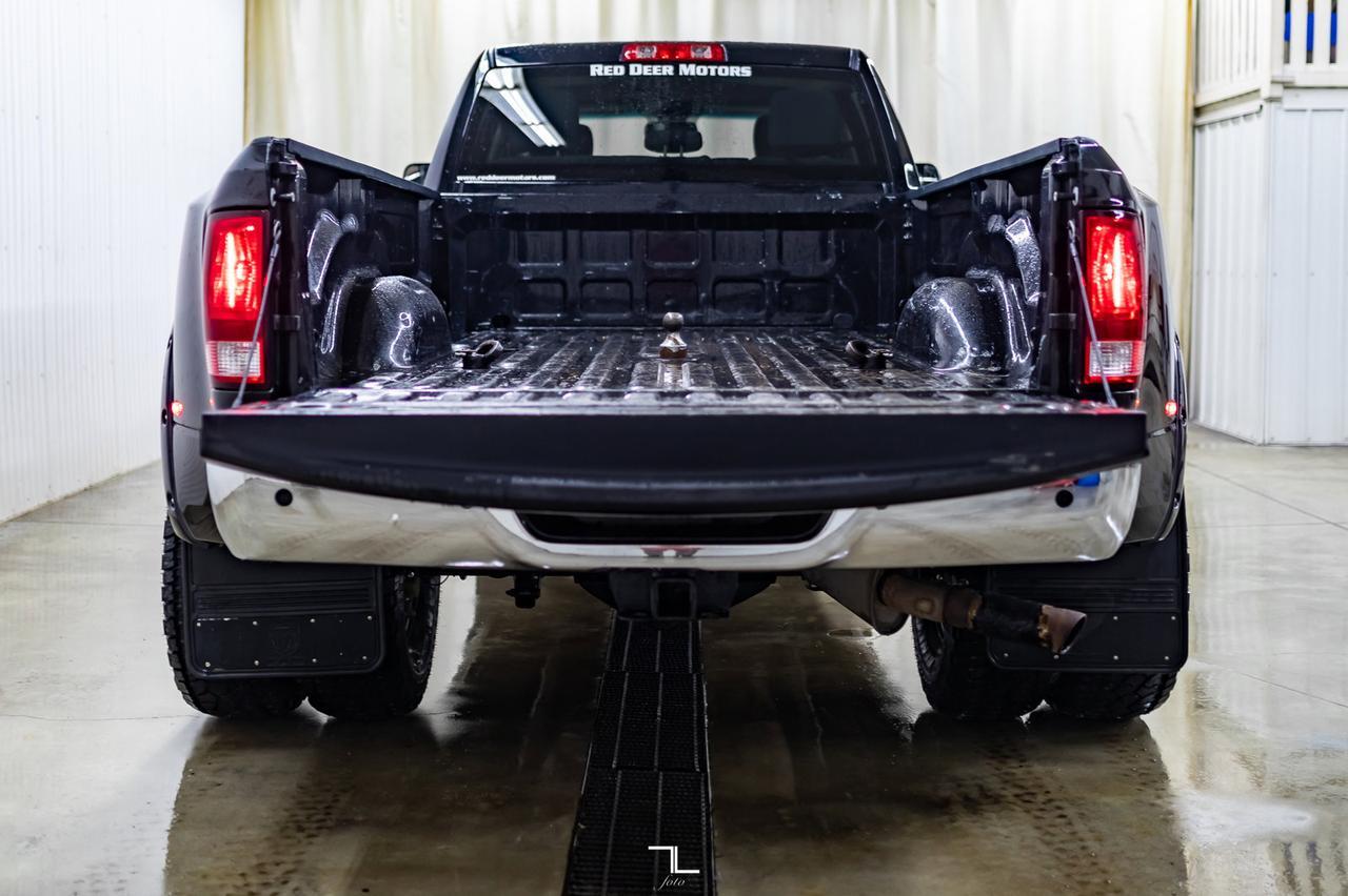 2014 Ram 3500 4x4 Crew Cab SXT Dually HEMI Red Deer AB
