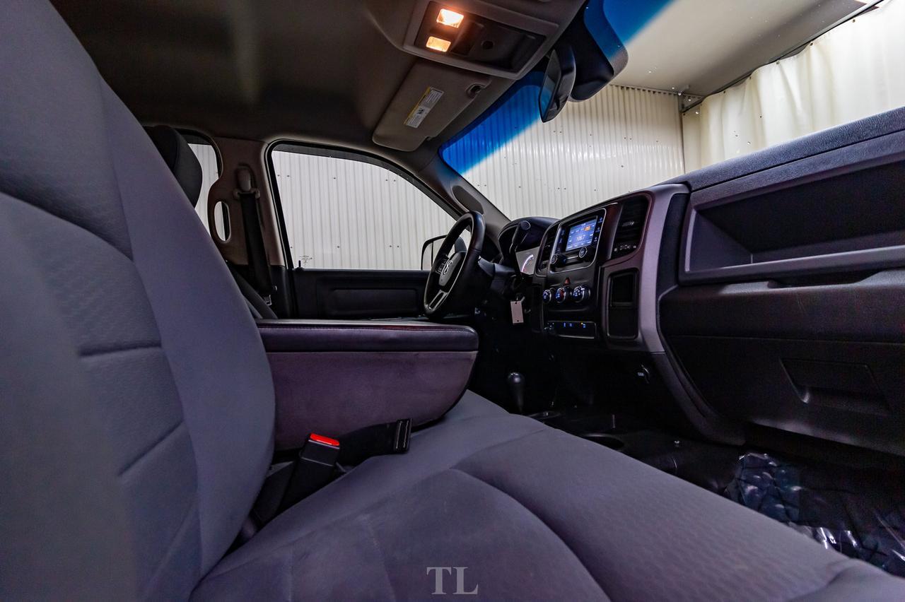 2014 Ram 3500 4x4 Crew Cab SXT HEMI BCam Red Deer AB