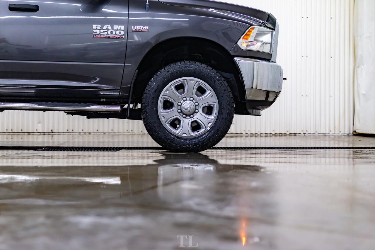 2014 Ram 3500 4x4 Crew Cab SXT HEMI BCam Red Deer AB
