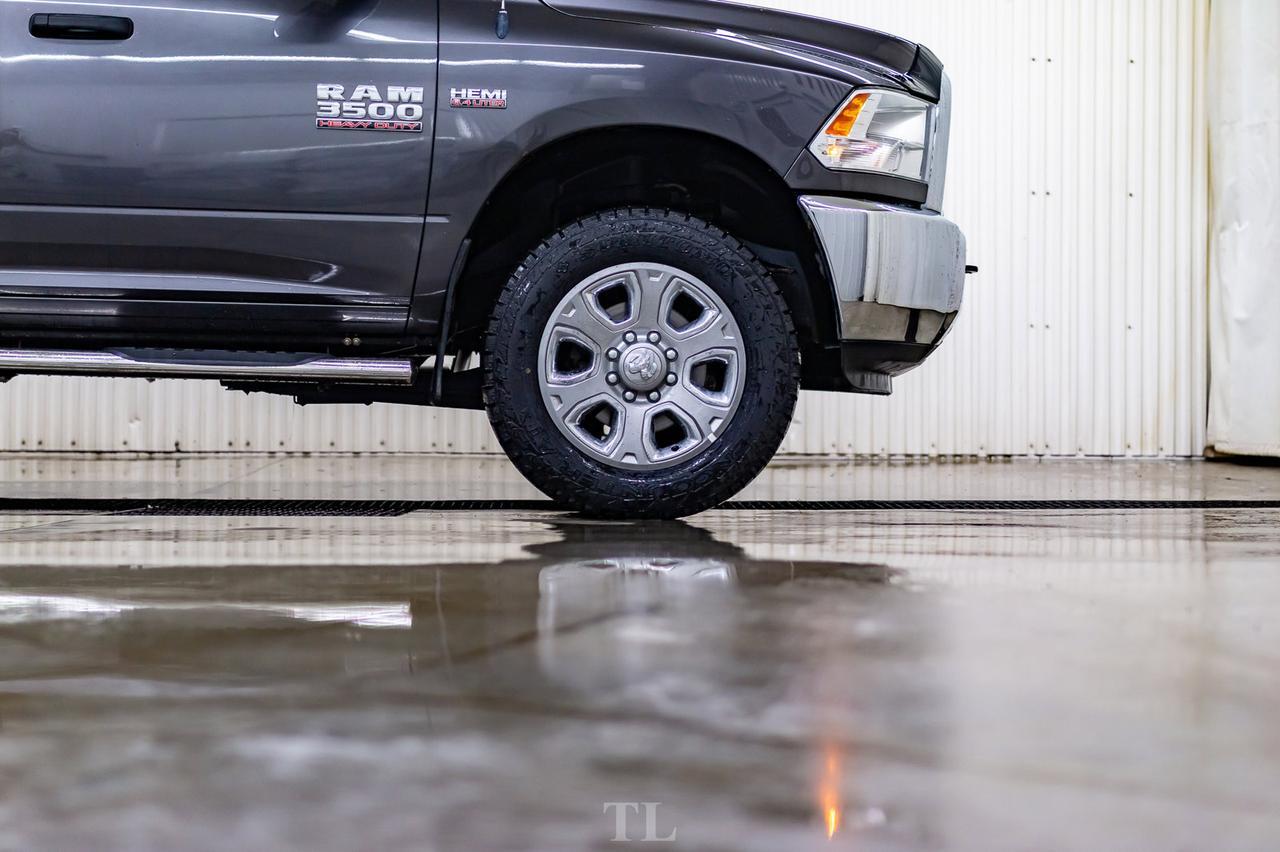 2014 Ram 3500 4x4 Crew Cab SXT HEMI BCam Red Deer AB