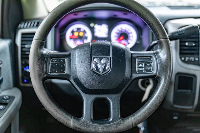 2014 Ram 3500 4x4 Reg Cab SLT Dually Diesel Red Deer AB