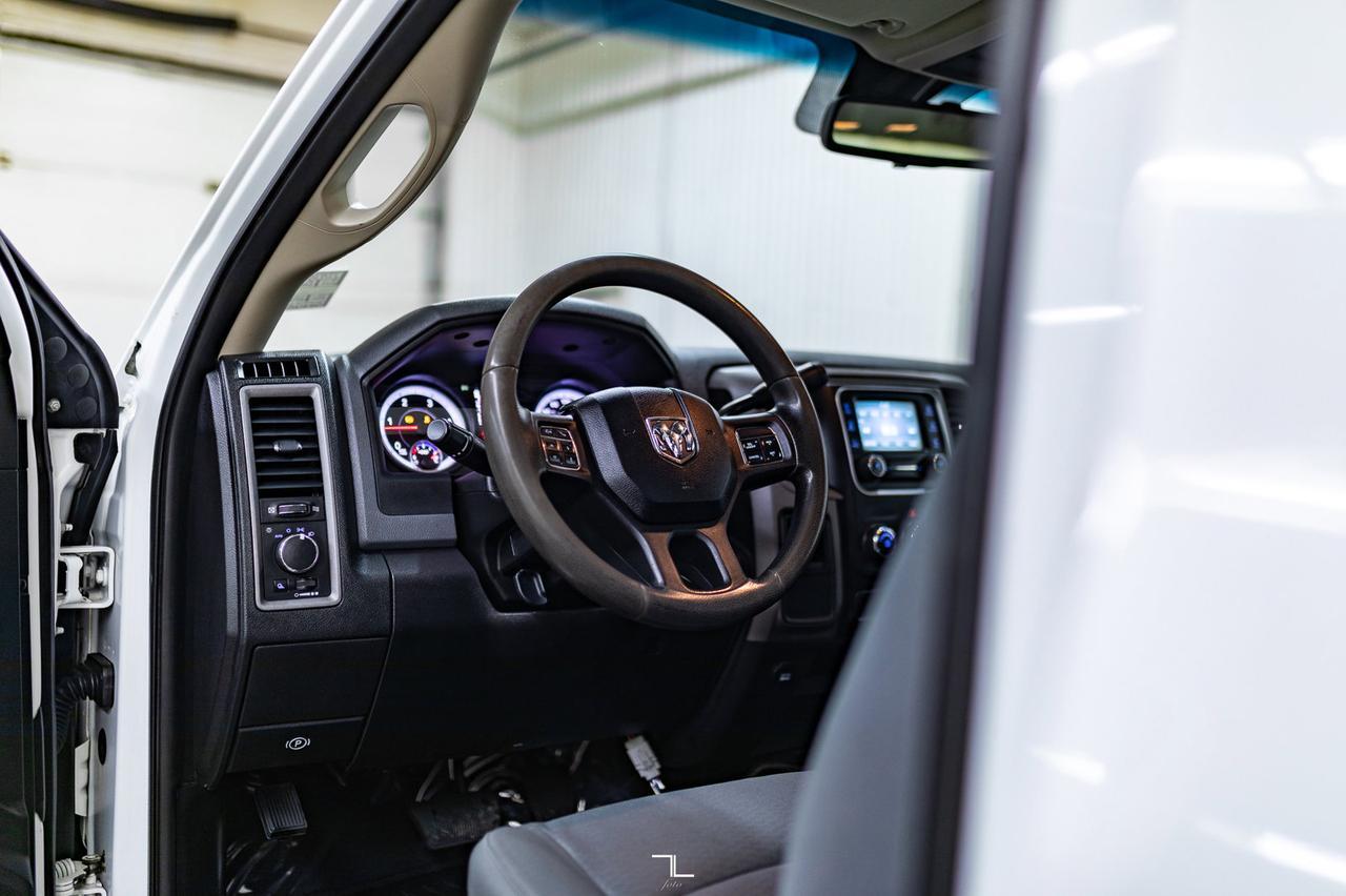 2014 Ram 3500 4x4 Reg Cab SLT Dually Diesel Red Deer AB