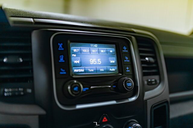 2014 Ram 3500 4x4 Reg Cab SLT Dually Diesel Red Deer AB