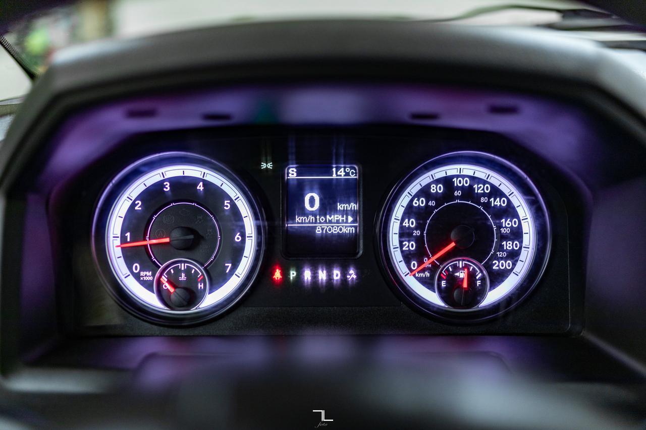 2014 Ram 3500 4x4 Reg Cab ST Dump Box HEMI Red Deer AB