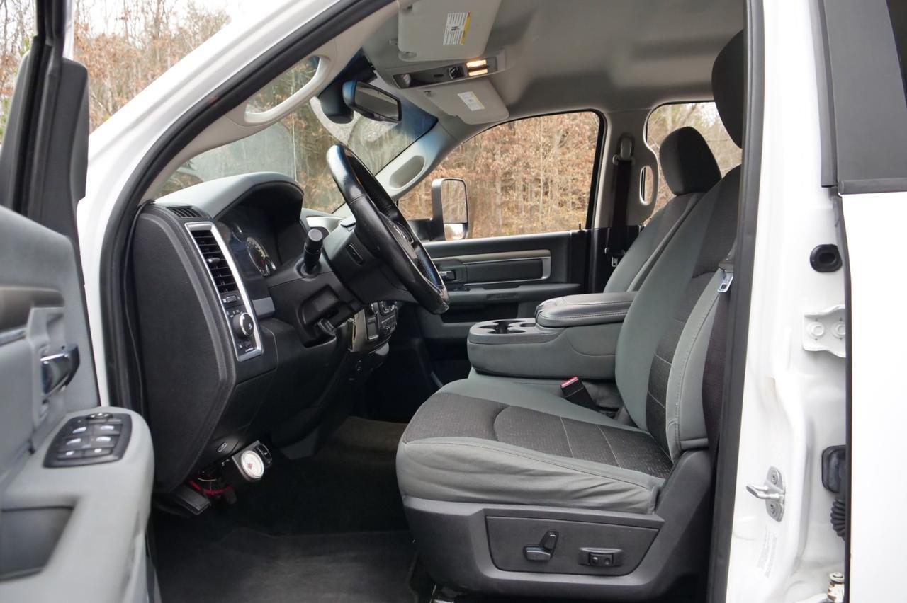 2014 Ram 3500 Big Horn 4X4 / DRW / Turbo Diesel / Luxury Group! Lincolnton NC