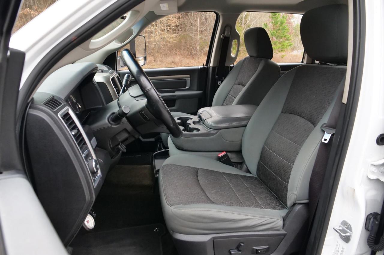 2014 Ram 3500 Big Horn 4X4 / DRW / Turbo Diesel / Luxury Group! Lincolnton NC