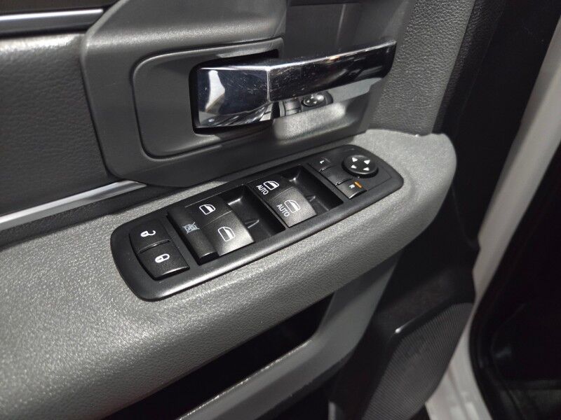 2014 Ram 3500 SLT Mega Cab Dually 6.7L Diesel AISIN Transmission FREE WARRANTY Arlington TX